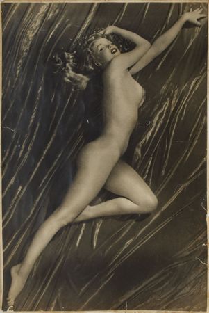 Lot #804 Marilyn Monroe Photograph - Image 1