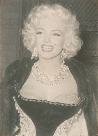 Lot #804 Marilyn Monroe Photograph - Image 2