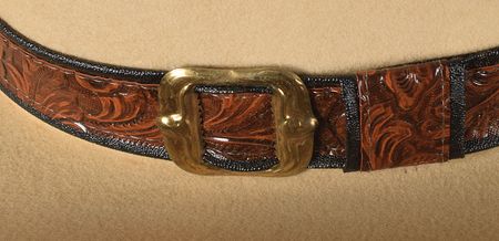 Lot #71 Lyndon B. Johnson: Cowboy hat signed by LBJ, Lady Bird, and their daughter - Image 6