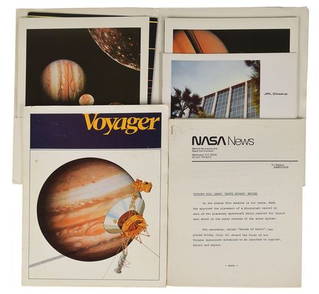 Lot #57 Carl Sagan Archive: Comprehensive archive from the files of Sagan's key assistant - Image 13