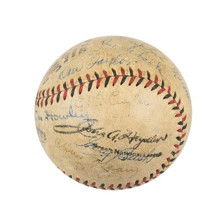 Lot #644 Chicago Cubs: 1931: Headlined by Rogers Hornsby, Hack Wilson, and Kiki Cuyler - Image 4