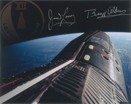 Lot #392 Gemini Signed Photographs - Image 2