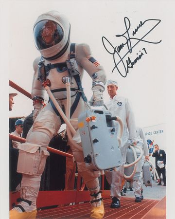 Lot #392 Gemini Signed Photographs - Image 3