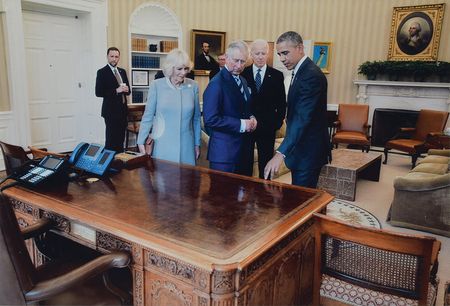 Lot #228 White House: Official coaster of the White House - Image 4