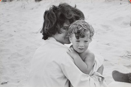 Lot #141 John F. Kennedy: The Kennedys in Hyannisport: a personally-owned family album - Image 4