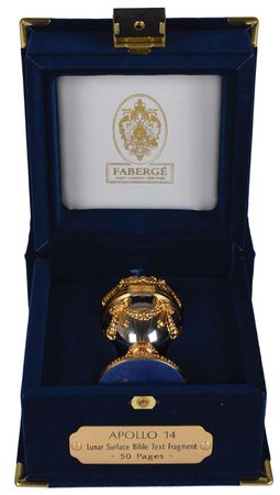 Lot #43 Edgar Mitchell's Apollo 14 Lunar Surface-Flown Bible Text Fragment: Dual-certified Lunar Bible housed within a Faberge Egg - Image 4