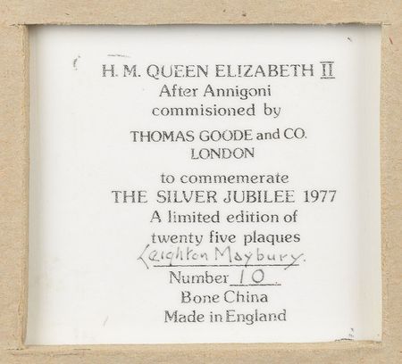 Lot #238 Queen Elizabeth II Plaques - Image 5