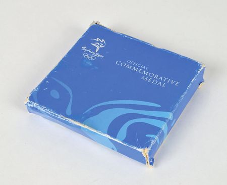 Lot #9637  Sydney 2000 Summer Olympics Participation Medal - Image 7