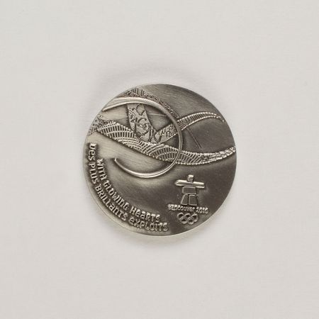 Lot #3197  Vancouver 2010 Winter Olympics Pair of Volunteer Participation Medals - Image 3