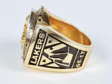 Lot #3242  Los Angeles Lakers 2009 Championship Ring With Rotating Display Box - Image 2