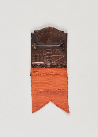 Lot #3094  London 1948 Summer Olympics Athlete's Badge - Image 2