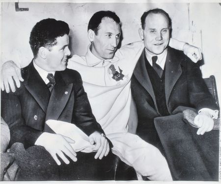 Lot #3232 Paavo Nurmi, Taisto Mäki, Glenn Cunningham Signatures - Image 7