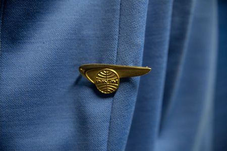 Lot #433 Pan Am Uniform - Image 2