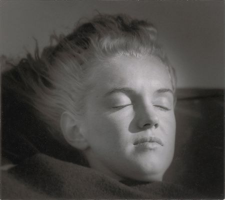 Lot #802 Marilyn Monroe Photograph - Image 1