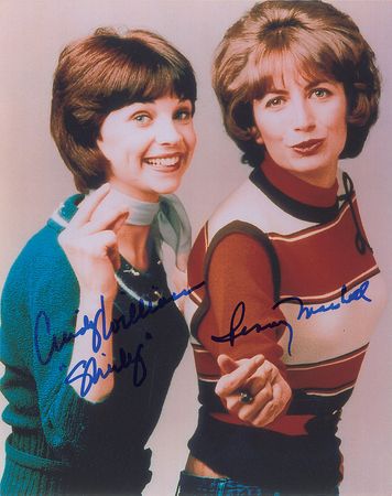Lot #4406  Laverne and Shirley Signed Photograph - Image 2