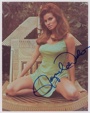 Lot #4383 Raquel Welch Signed Photograph - Image 1