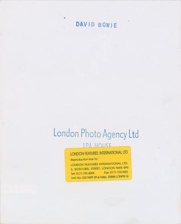 Lot #4167 David Bowie Original Vintage Photograph - Image 2