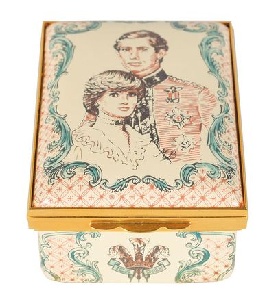 Lot #98 Princess Diana and Prince Charles Collectibles Group Lot Group Lot - Image 4