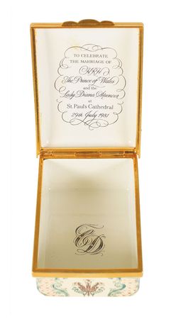 Lot #98 Princess Diana and Prince Charles Collectibles Group Lot Group Lot - Image 5