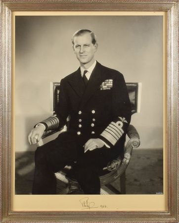 Lot #38 Queen Elizabeth II and Prince Philip Oversized Signed Photos: Vintage oversized portraits of Elizabeth and Philip from 1953 - Image 2