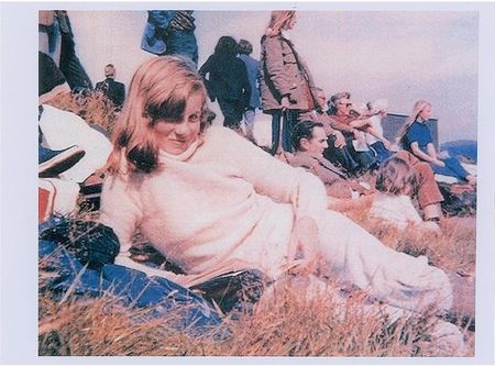 Lot #79 Princess Diana Personally-Owned and -Worn  Childhood Sweater: The teenage Diana's casual white sweater - Image 4