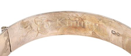 Lot #100 Princess Diana's Personally-Gifted Silver Bangle With Signed Photograph: Beautiful silver bracelet given as a gift by the princess - Image 2