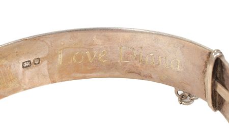 Lot #100 Princess Diana's Personally-Gifted Silver Bangle With Signed Photograph: Beautiful silver bracelet given as a gift by the princess - Image 4