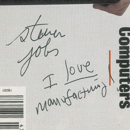 Lot #7039 Steve Jobs Signed Magazine - Image 2
