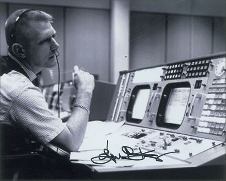 Lot #366 Chris Kraft and Gene Kranz Signed Photographs - Image 2