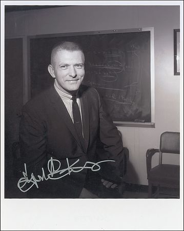 Lot #366 Chris Kraft and Gene Kranz Signed Photographs - Image 3