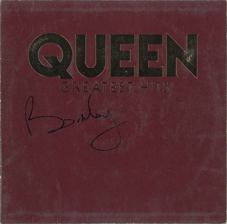 Lot #564  Queen: May and Deacon - Image 2