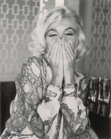 Lot #731 Marilyn Monroe Photograph - Image 1