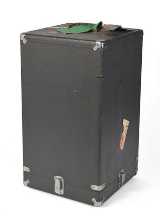 Lot #8231  Gemini Capsule Model - Image 3