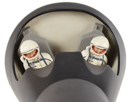 Lot #8231  Gemini Capsule Model - Image 4