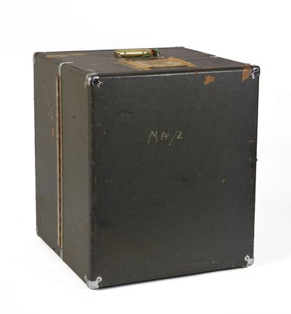 Lot #8228  Apollo Large Educational Model - Image 3