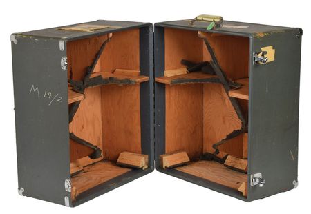 Lot #8228  Apollo Large Educational Model - Image 6