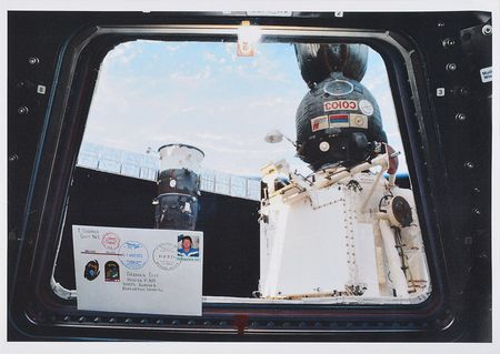 Lot #8460  Soyuz TMA-03: Padalka Flown Autograph Letter Signed - Image 5
