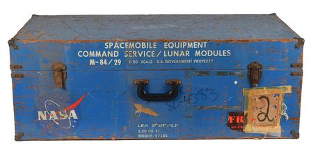 Lot #8226  Apollo CM/LM Model - Image 3