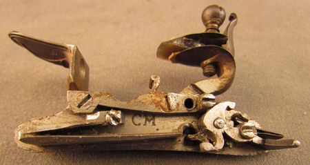 Lot #383 Pair of European Flintlock Muff Pistols: Beautiful ornate pair of European flintlocks - Image 28
