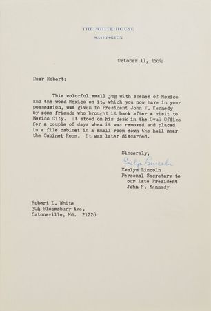 Lot #33 John F. Kennedy's Mexican Jug: A Mexican gift for President Kennedy - Image 3