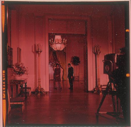 Lot #36 John and Jacqueline Kennedy Photos Photographs - Image 6
