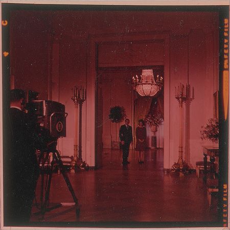 Lot #36 John and Jacqueline Kennedy Photos Photographs - Image 7