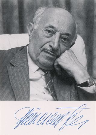 Lot #356 Simon Wiesenthal Signed Photographs - Image 1
