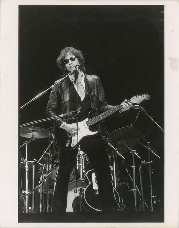 Lot #5106 Bob Dylan Oversized Original Vintage Photograph - Image 1