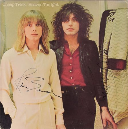 Lot #526 Cheap Trick - Image 1
