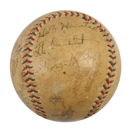 Lot #736 Babe Ruth and Moe Berg: The 1932 'Tour of Hawaii' team, including Babe Ruth, Jimmie Foxx, and Moe Berg - Image 5