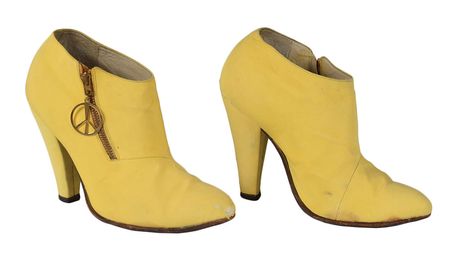 Lot #6131  Prince's Personally-Owned and Stage-Worn Yellow Boots - Image 11