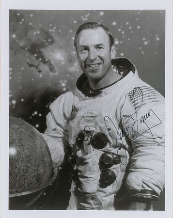 Lot #9092 James Lovell Signed Photograph - Image 1