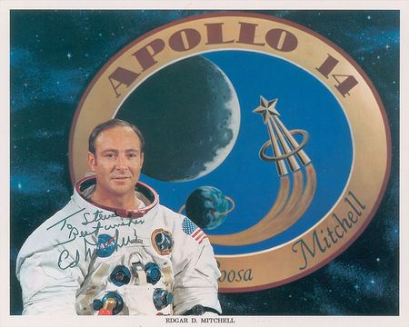 Lot #9105 Edgar Mitchell Pair of Signed Photographs - Image 1