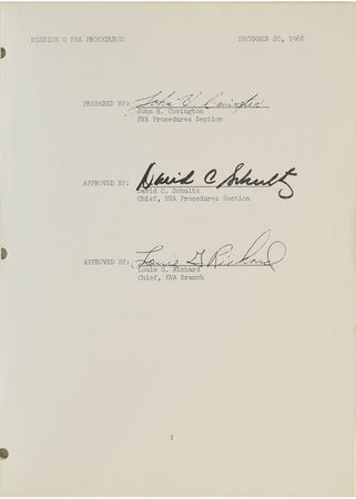 Lot #9164 Apollo 11 EVA Procedures Manual - Image 3